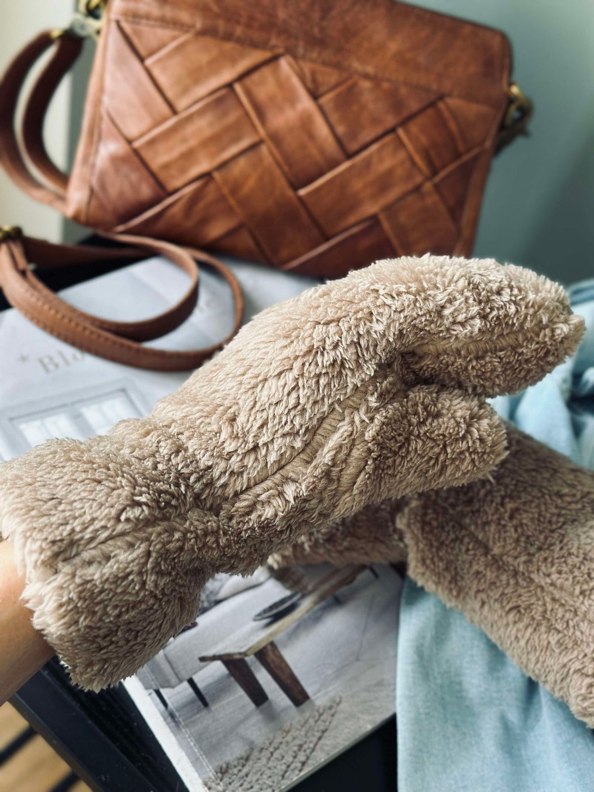 Luffer - Brown fleece