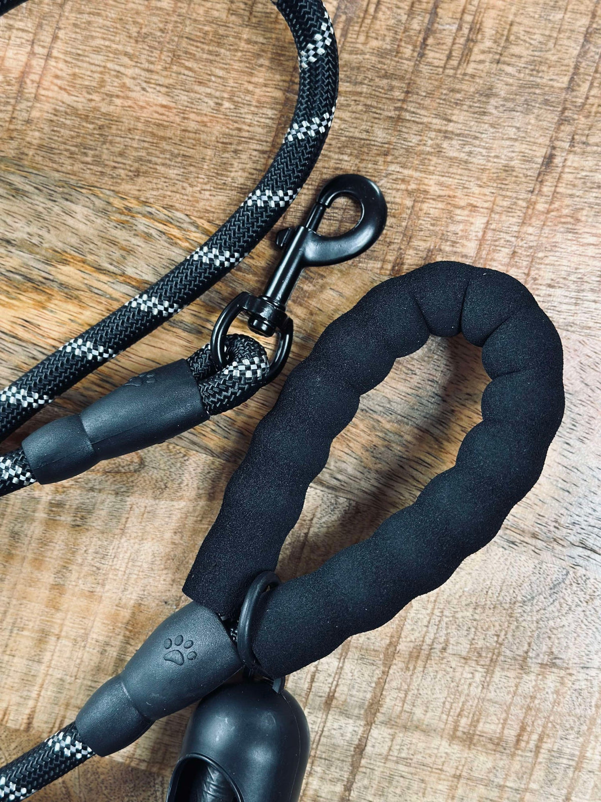 Hundesnor 1,5 meter med poseholder