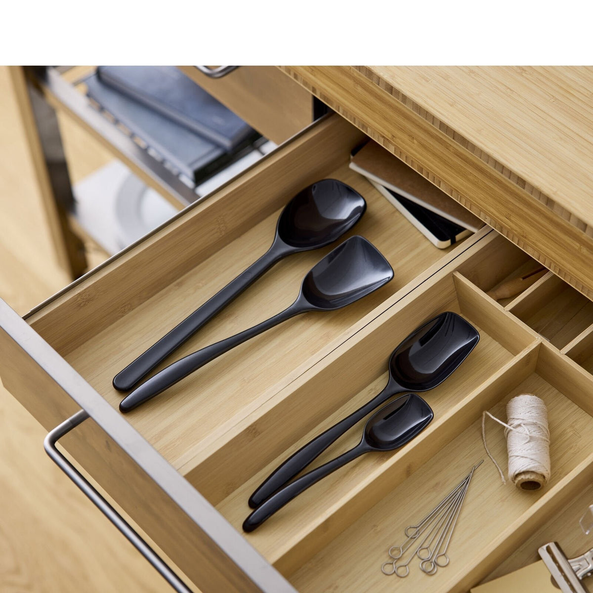 Gryteskesett - Dansk designklassiker - 4 deler - Carbon svart