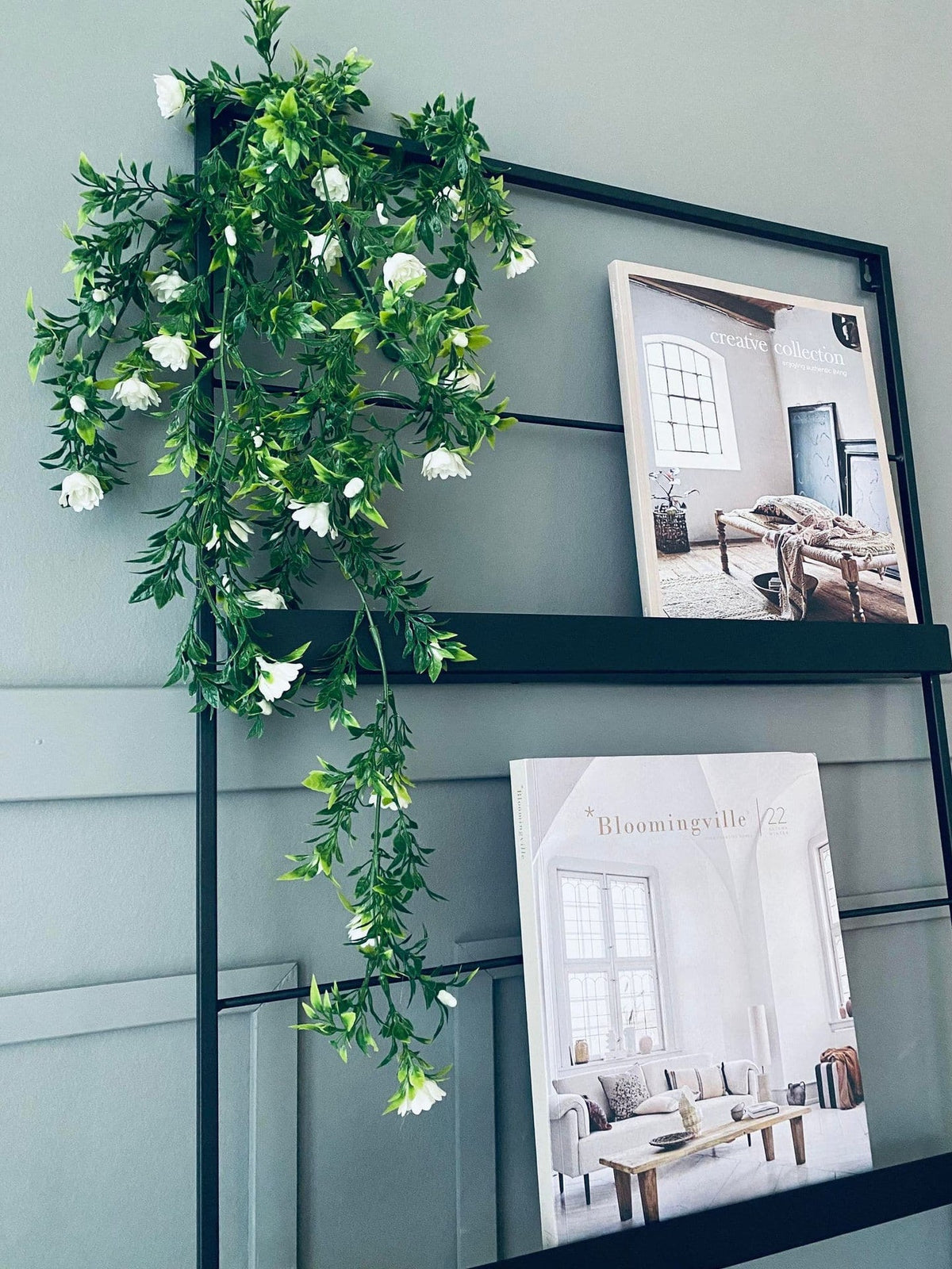 Hængeplante på stilk - FLOWER 1 - VIAMAJA.DK