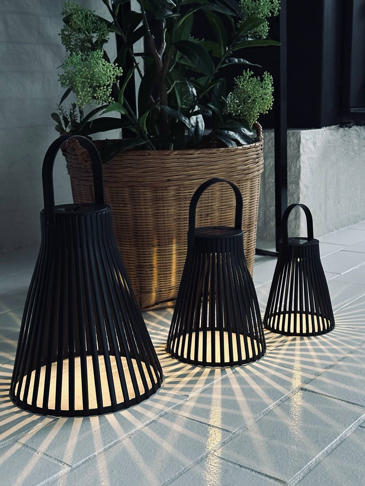 Lanterne med solceller - GARDEN BLACK 14cm