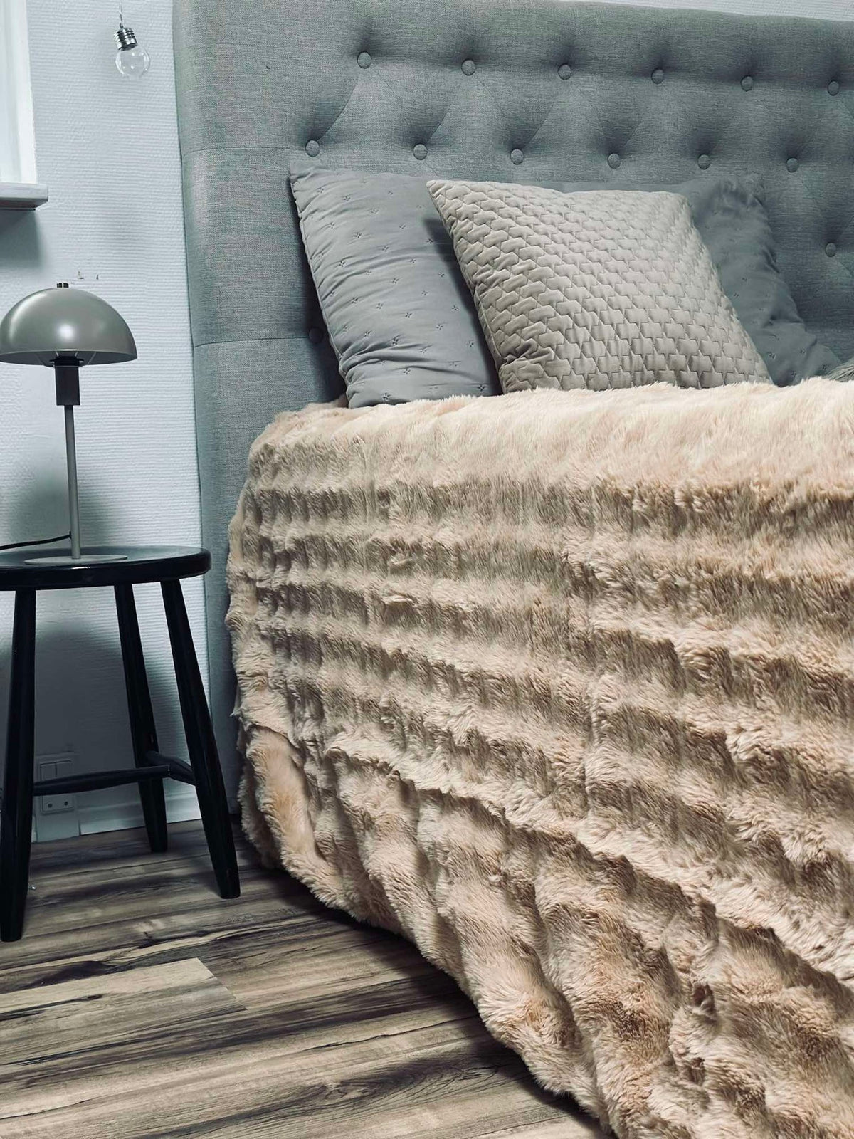 Sengeteppe BUBBLE - Beige