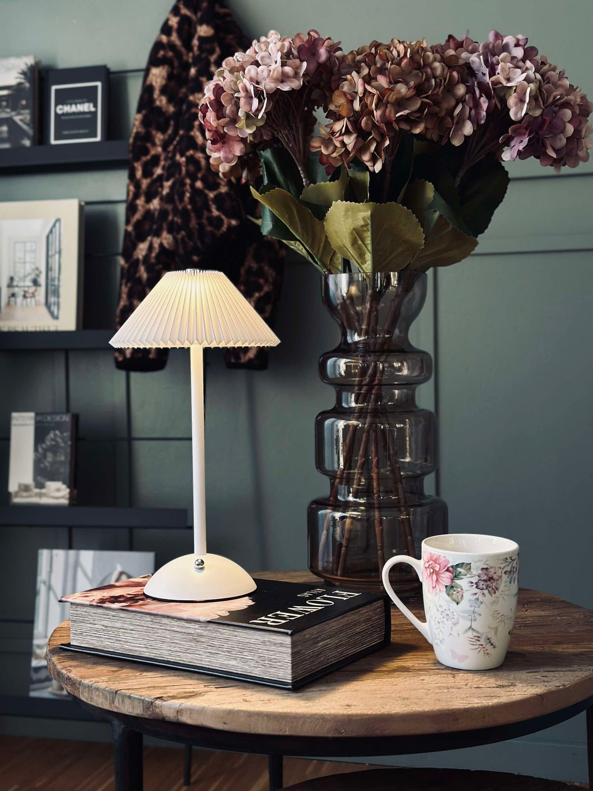 Touch Bordlampe Plissé Hvit