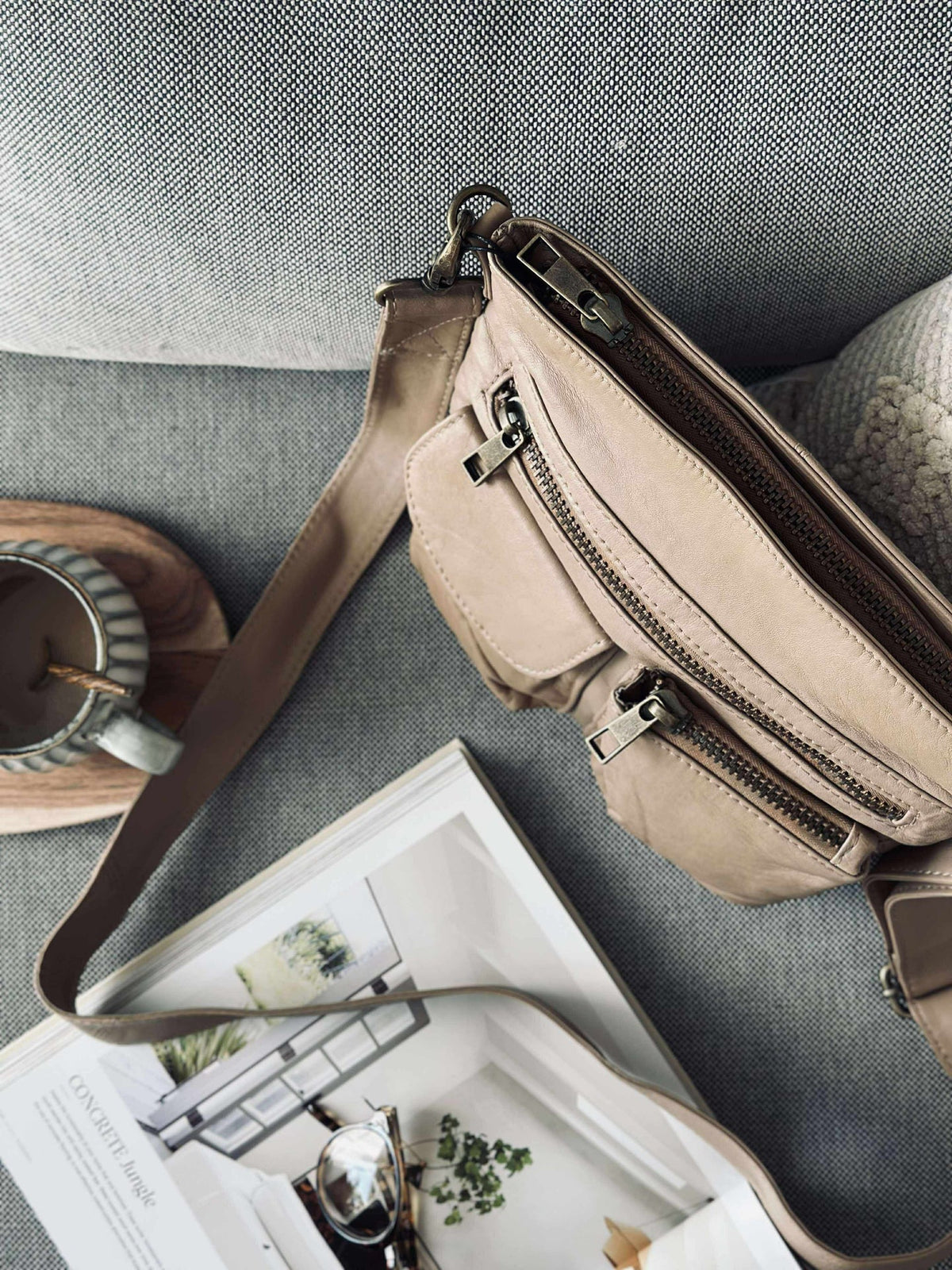 Crossbody LATTE - Ultra myk