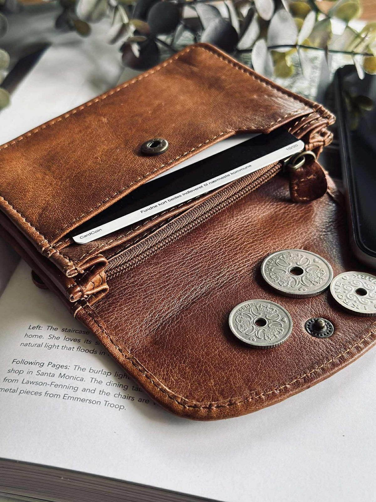 Liten pung URBAN Walnut