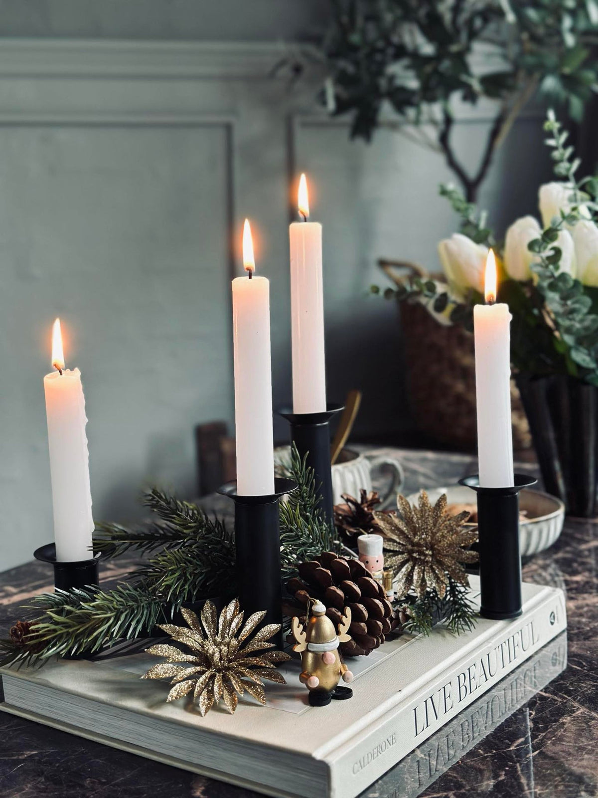 Adventstage - Svart