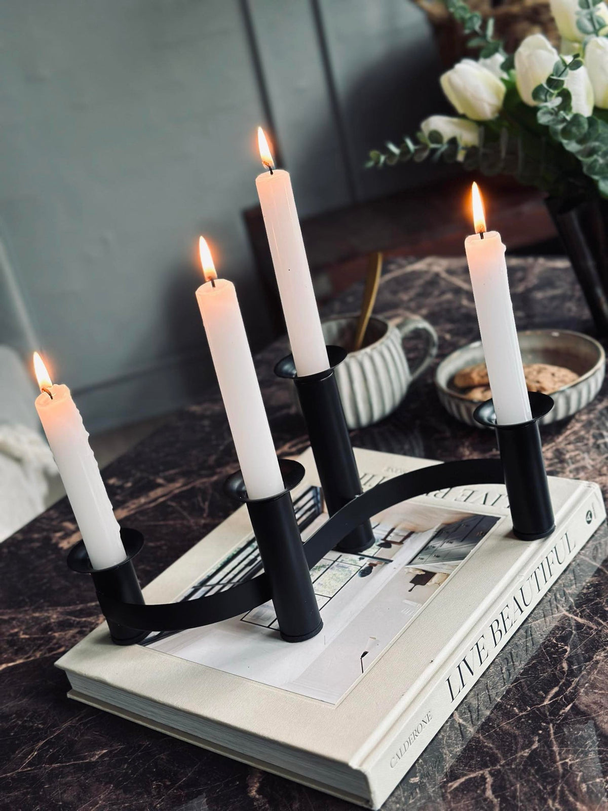 Adventstage - Svart