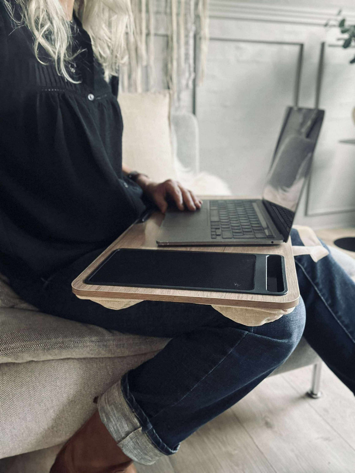 Brettbord til laptop og telefon