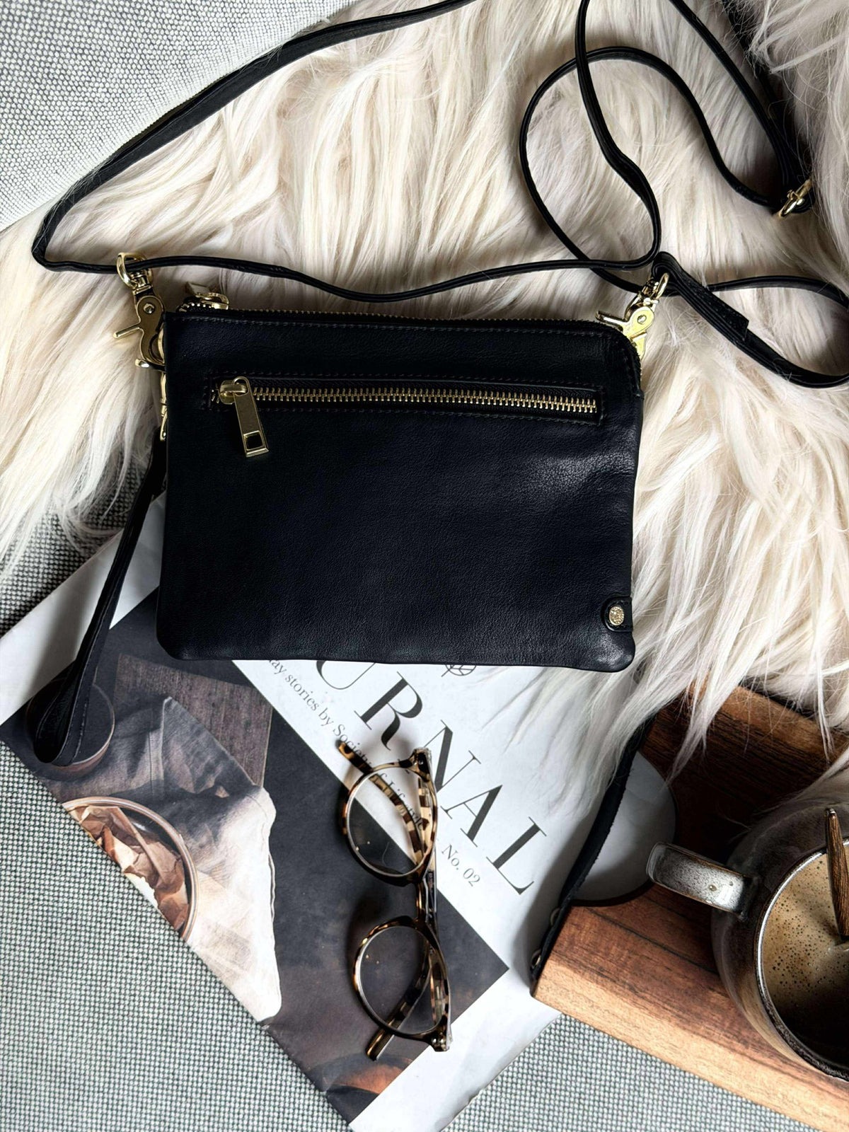 Clutch Selma- Svart / gull