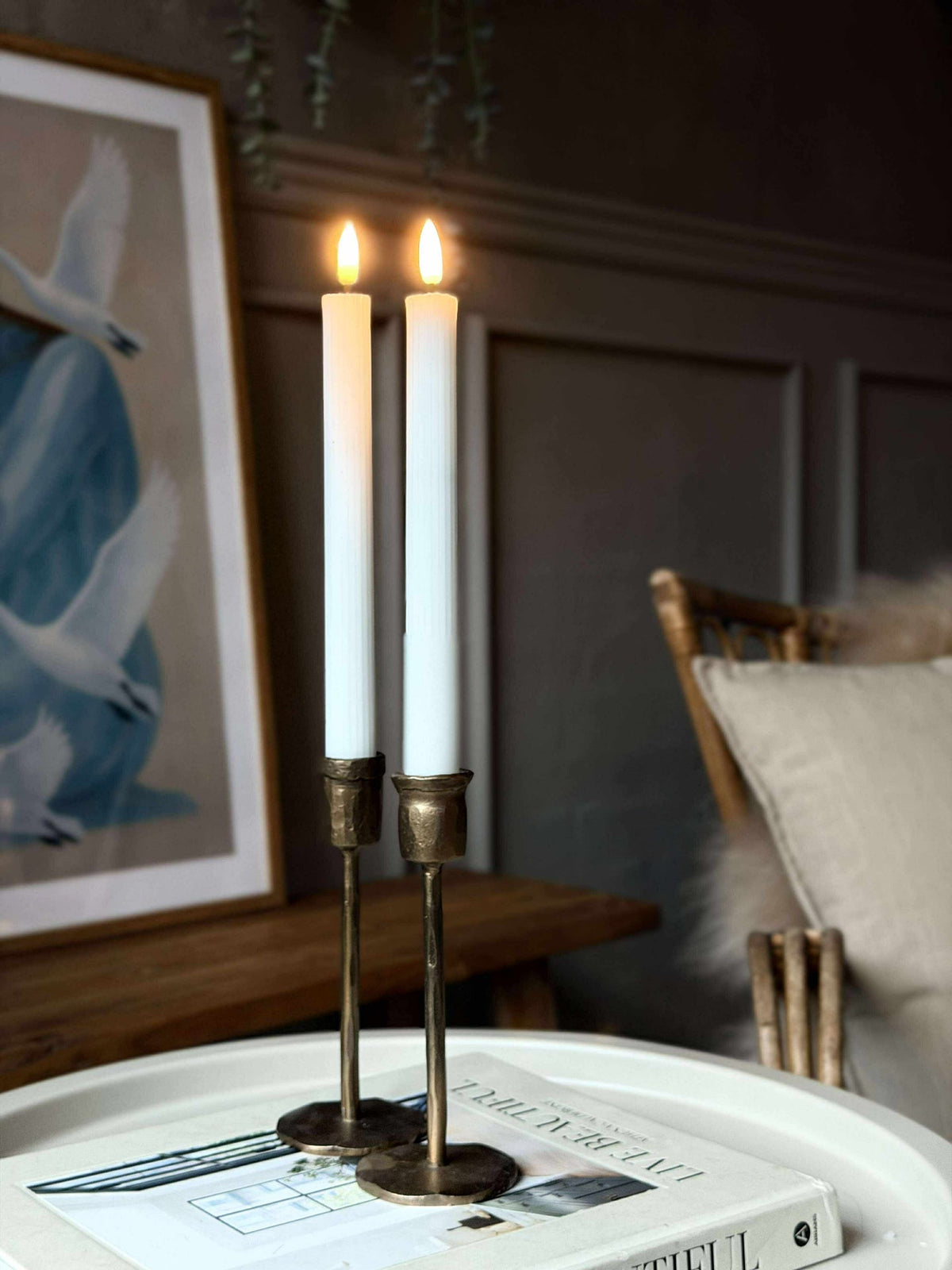 LED Kubelys med riller - 22 cm