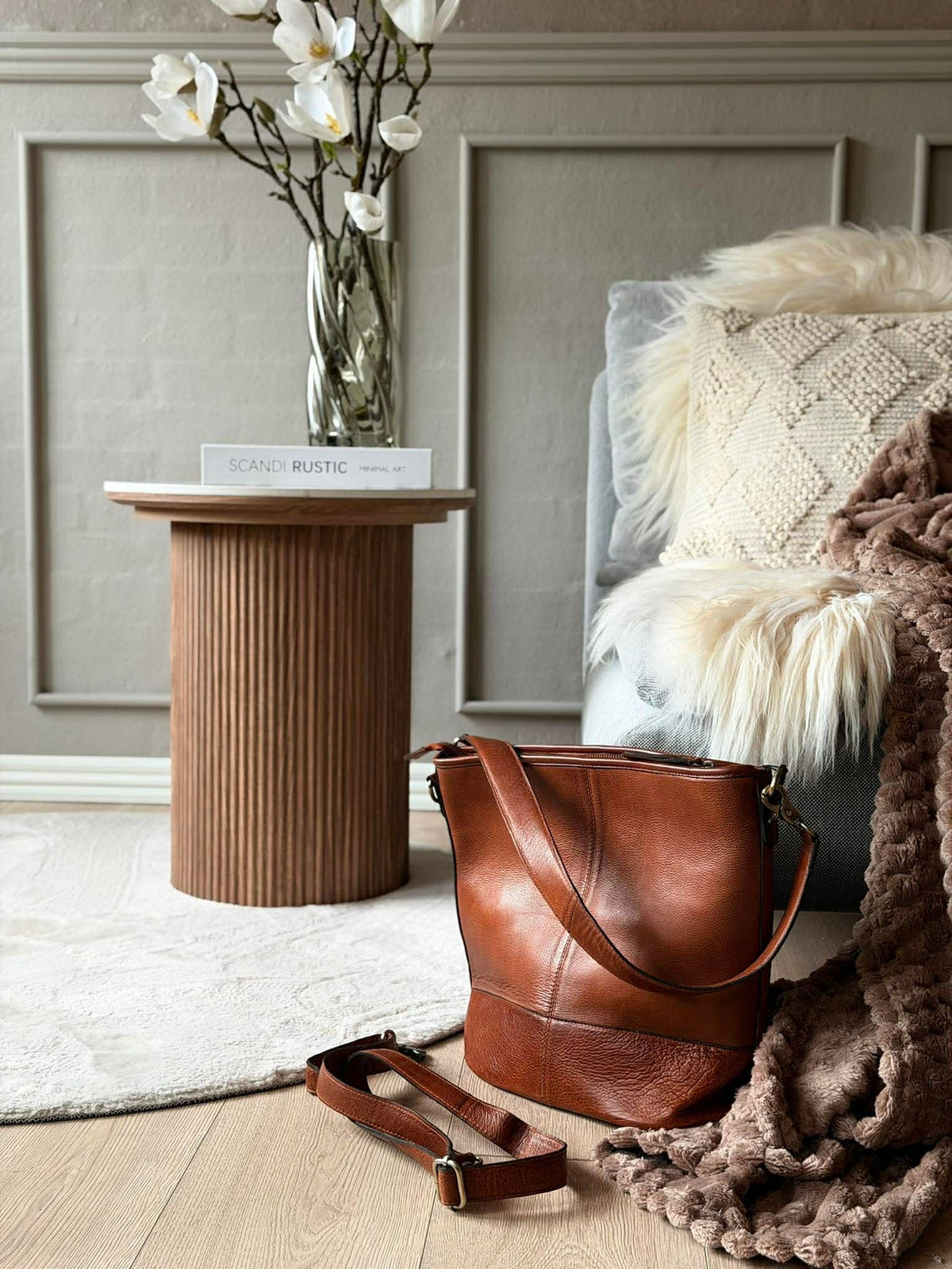 Skulderveske Nomi walnut