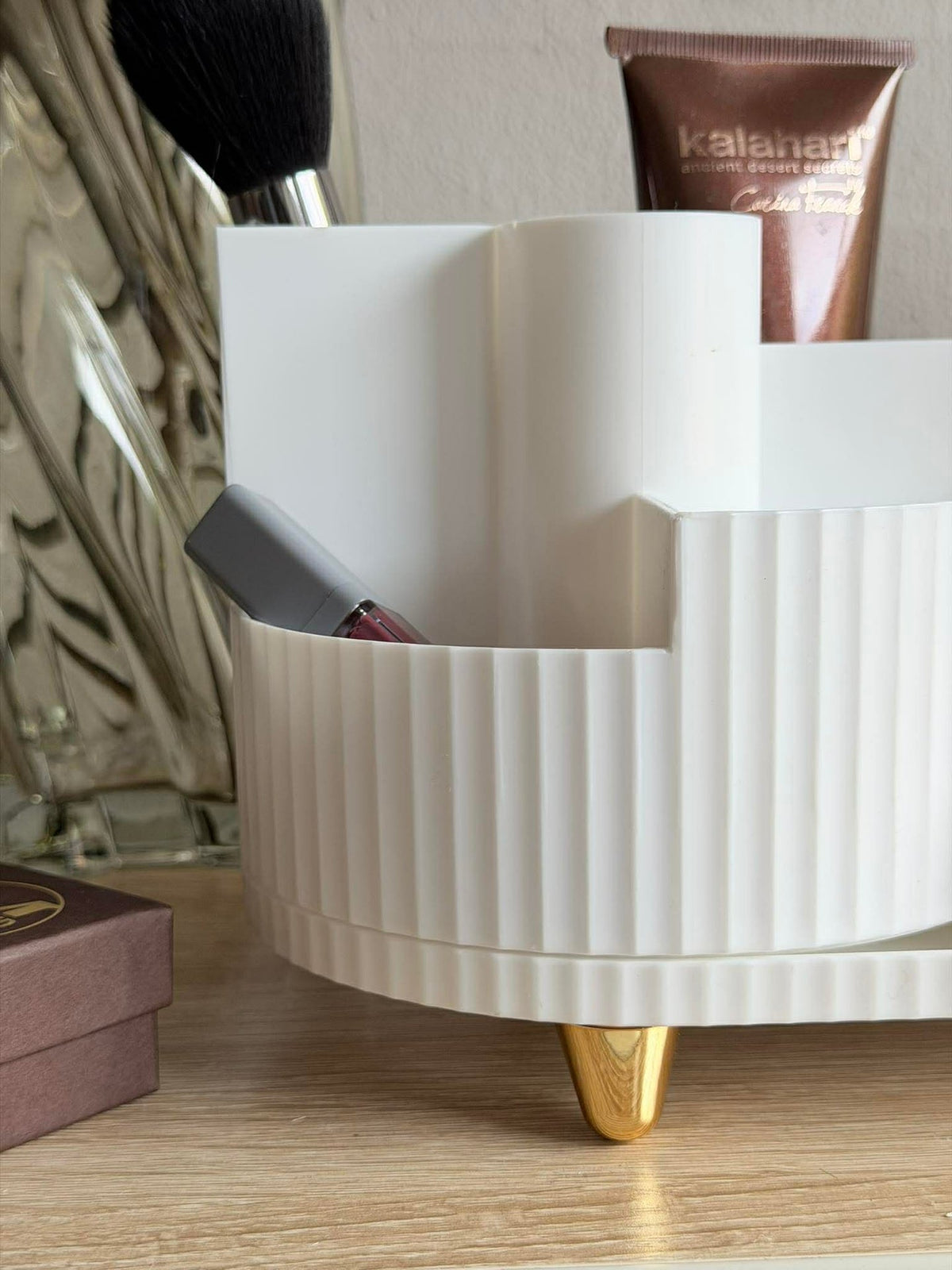 Makeup-organizer 9 rom med dreiefunksjon