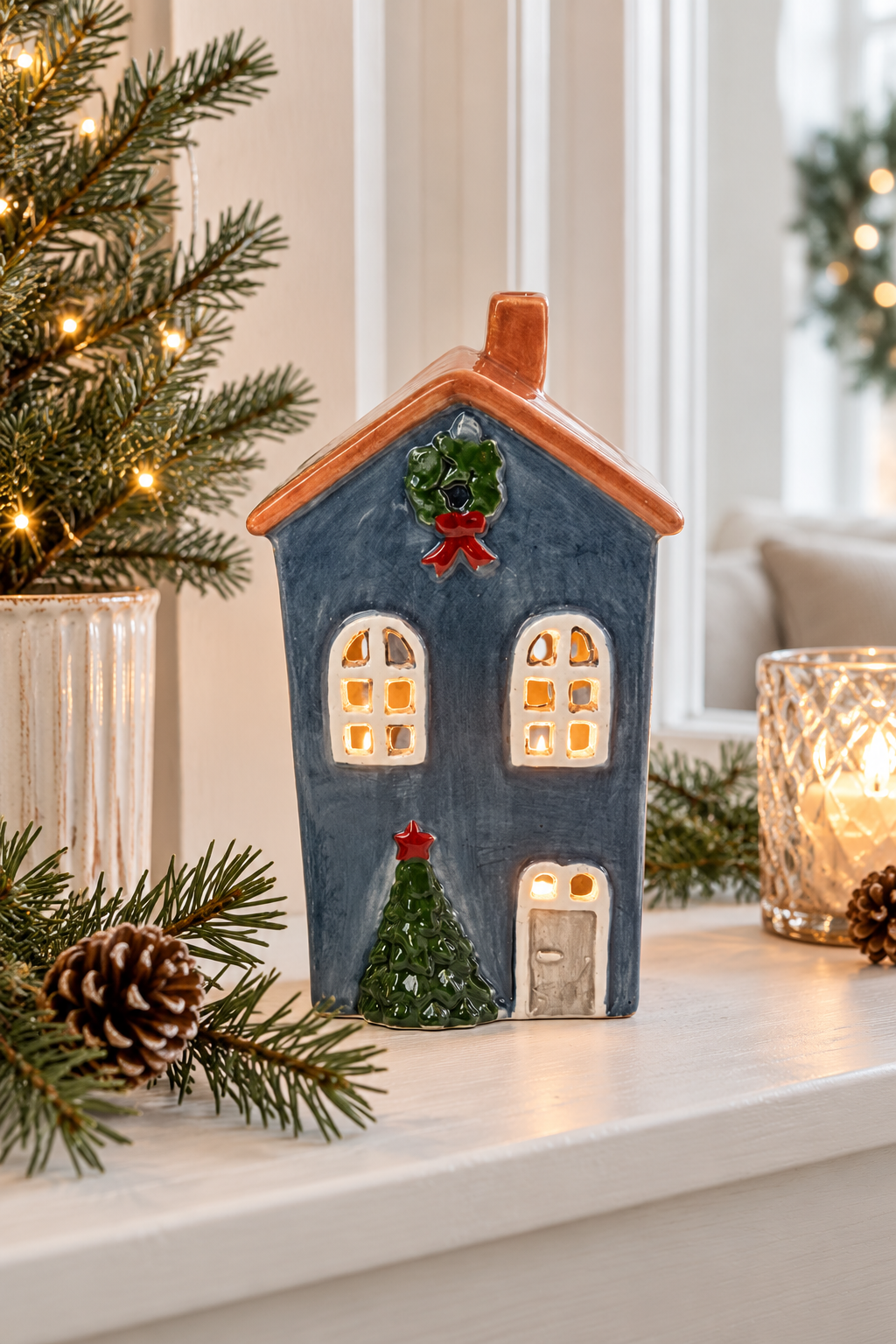Lyshus JUL – keramisk julelyshus