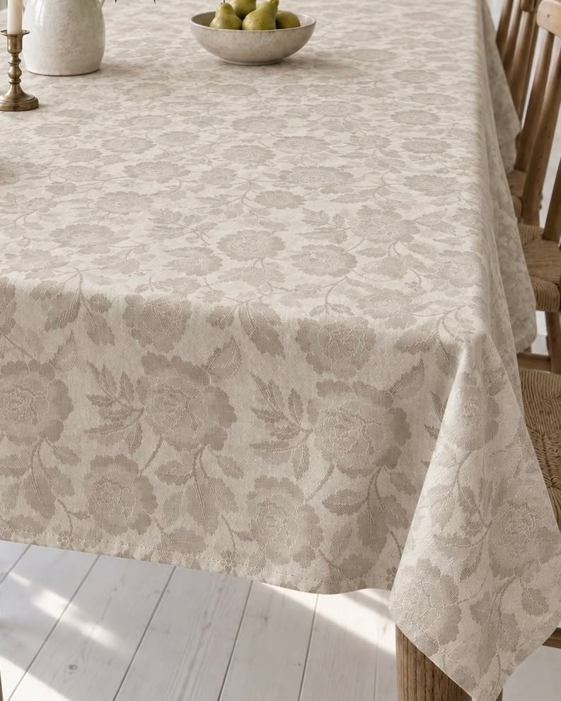 Dug JACQUARD blomst sandfarvet med blomsterprint