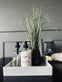 Bakke i beton look - Mellem STONE - VIAMAJA.DK