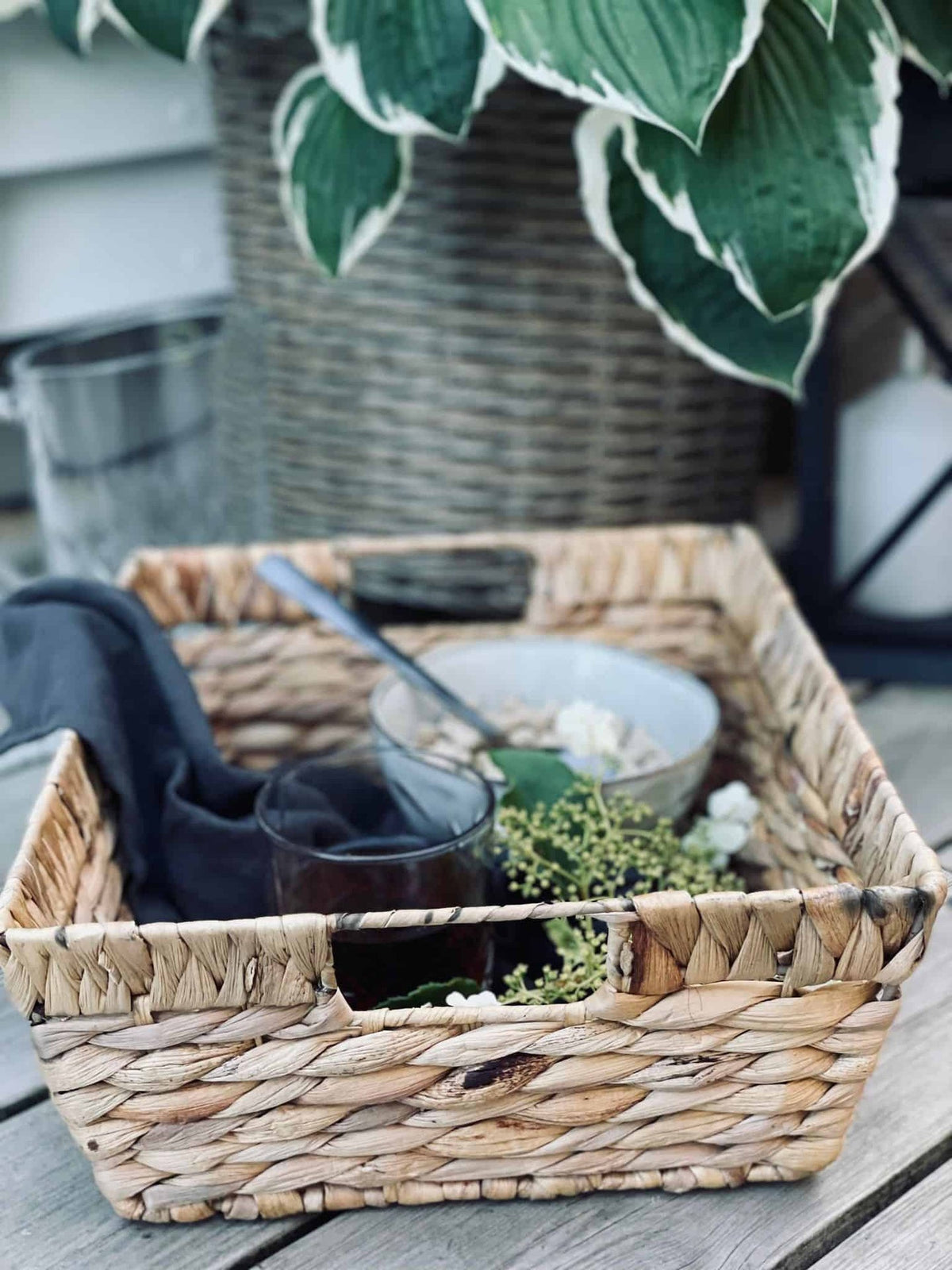 Bakke med høj kant - Natur - VIAMAJA.DK