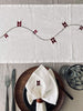 Bordløper med flagg - Hvit linmix 35x160cm