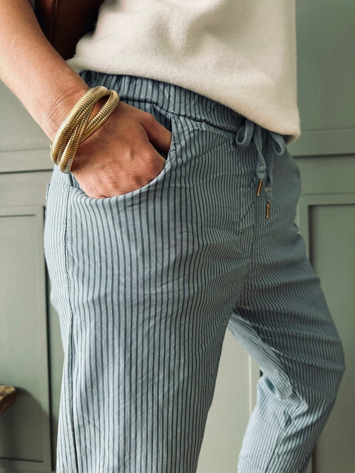 Bukser soft jeans med strib - VIAMAJA.DK
