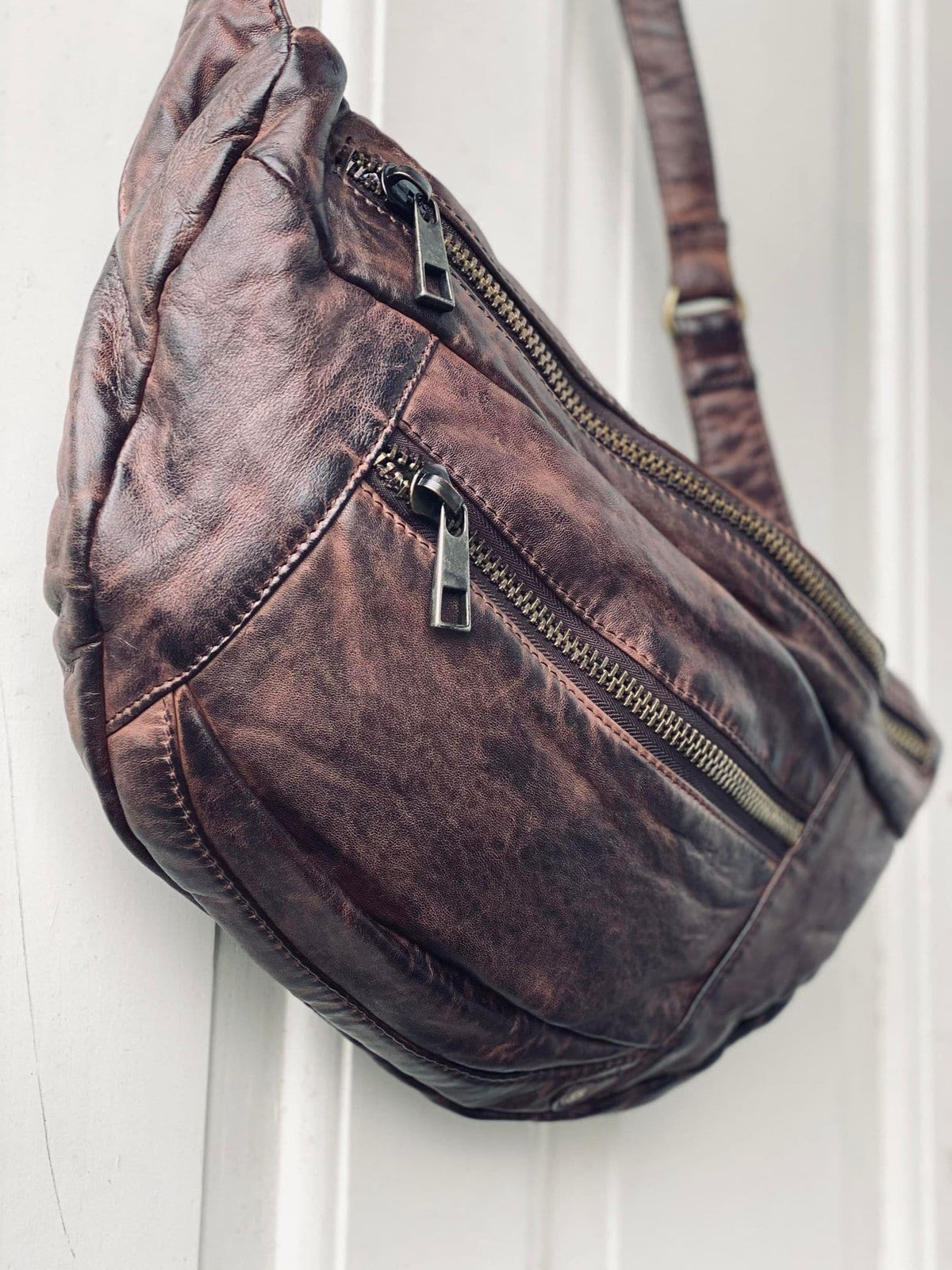 Bumbag XL MIRA - Brown - VIAMAJA.DK
