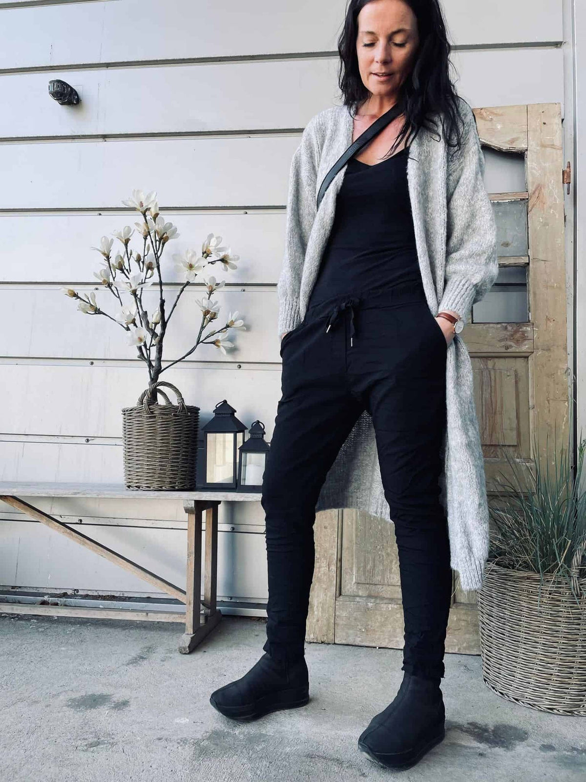 Cardigan Lilly – Lang Grå – One Size - VIAMAJA.DK
