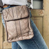 Crossbody i myk skinnkvalitet - Nordic Brown