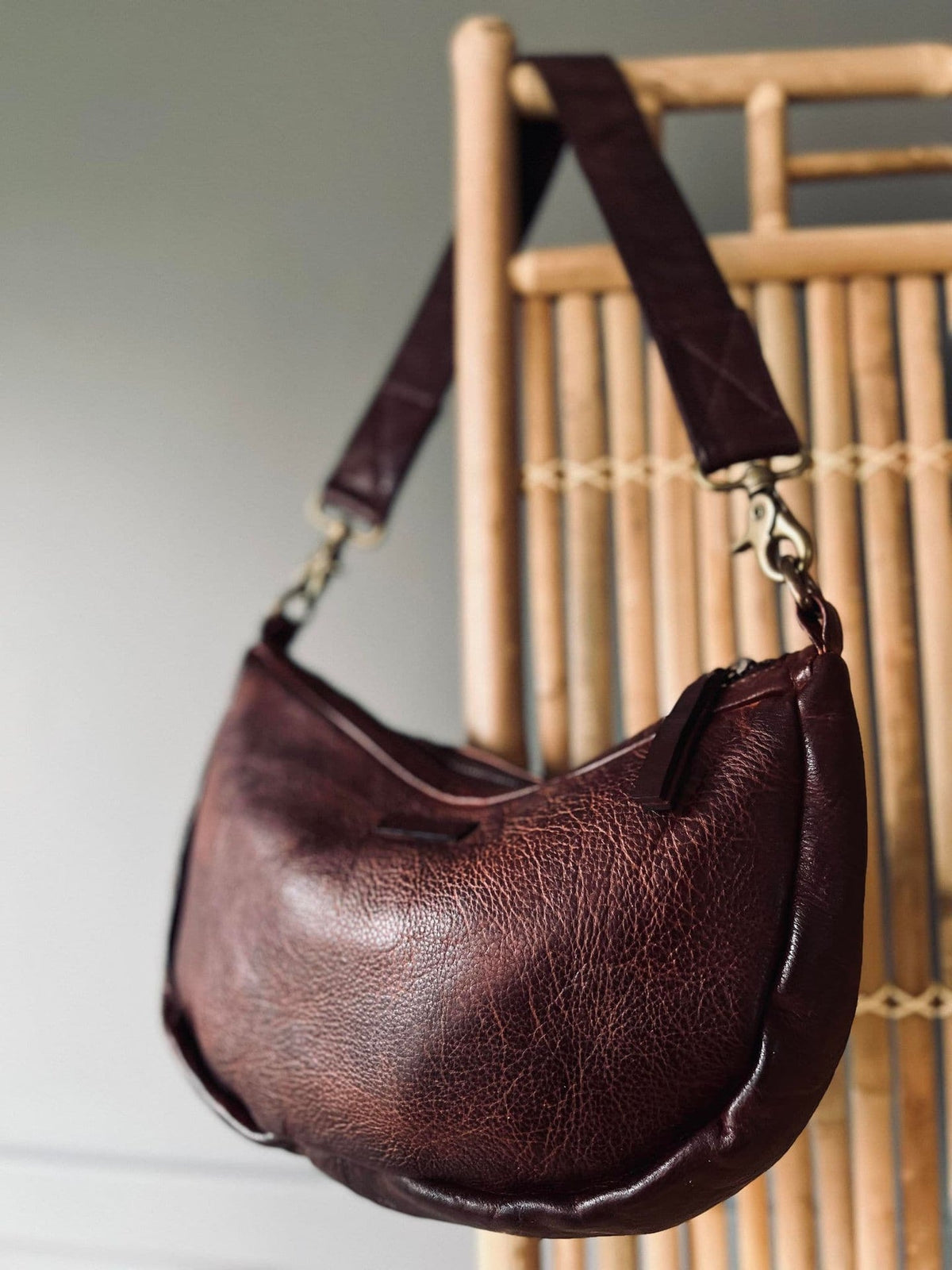 Crossover / skuldertaske XENIA - Brandy flet - VIAMAJA.DK
