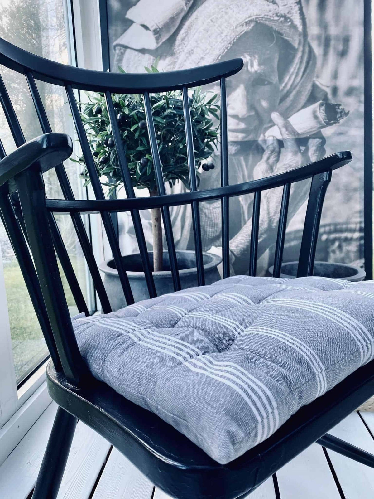 Futon hynde – Blå med hvide striber - 40×40 - VIAMAJA.DK