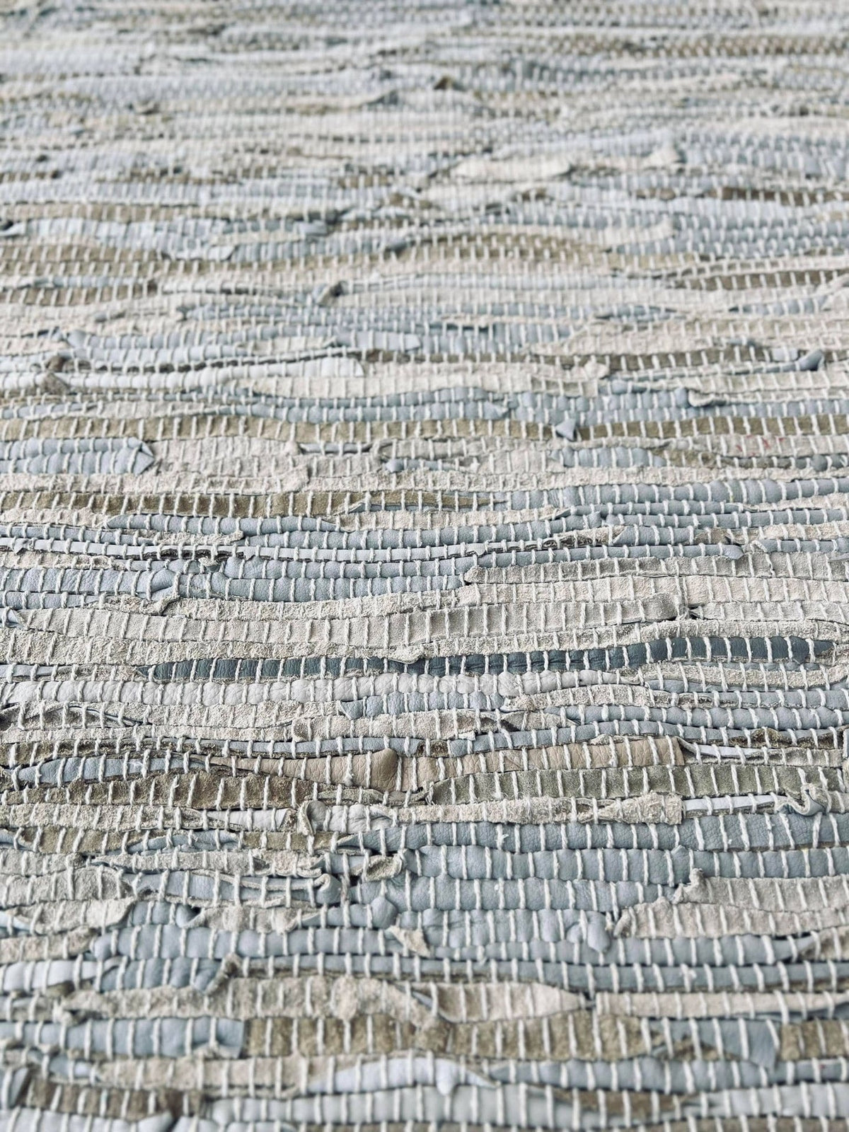 Gulvtæppe – 140x200cm Natur læder - VIAMAJA.DK