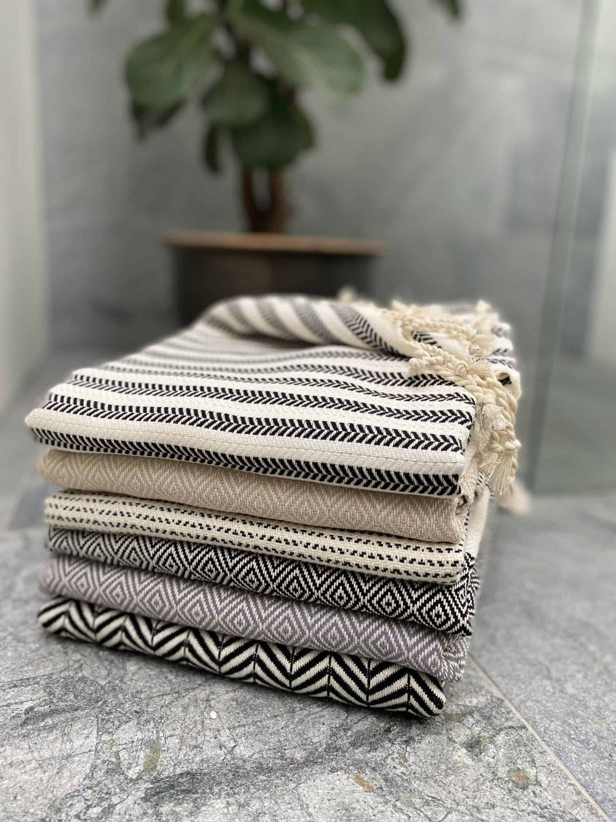 Hamam håndklæde – Dot – 50×100 - VIAMAJA.DK