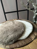 Imitert seteskinn dia 38 cm – Taupe 4 stk