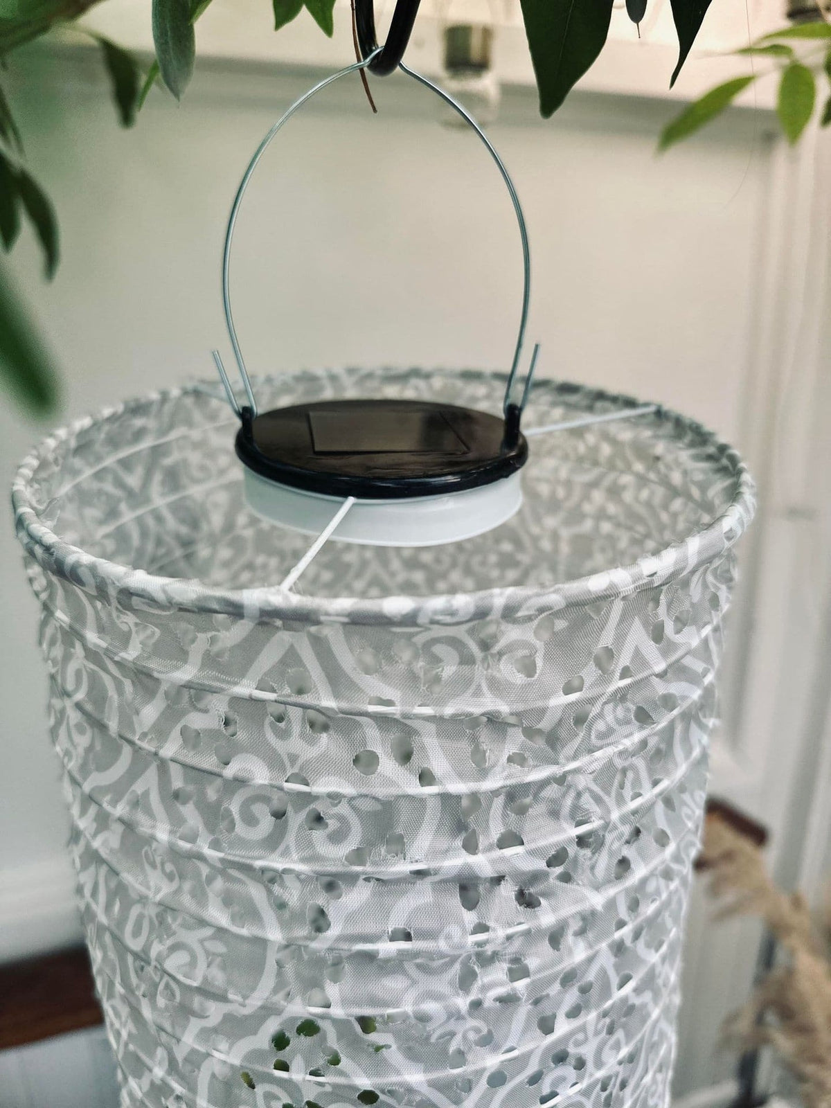 Lampe cylinder med solceller - SUMMER WHITE - VIAMAJA.DK