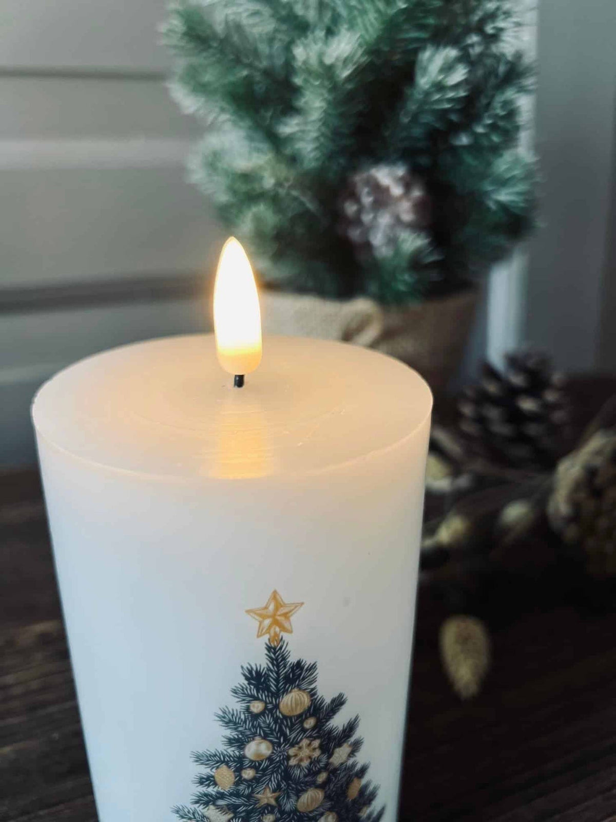 LED Bloklys med Juletræ - VIAMAJA.DK