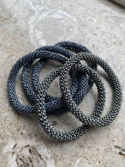 Nepal armbånd - Grey - VIAMAJA.DK