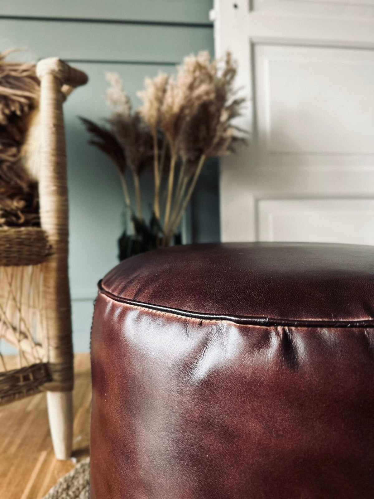 Puff med glat top - Brown - VIAMAJA.DK