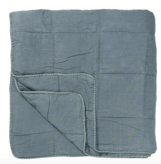 Sengetæppe - Quilt dobbelt støvblå 240x240 - VIAMAJA.DK