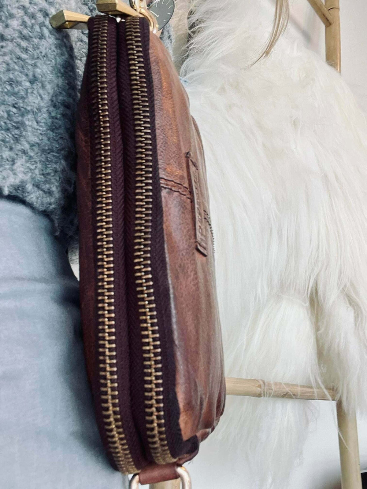 Taske / clutch - RIMA - Lækker Brandy skind - VIAMAJA.DK